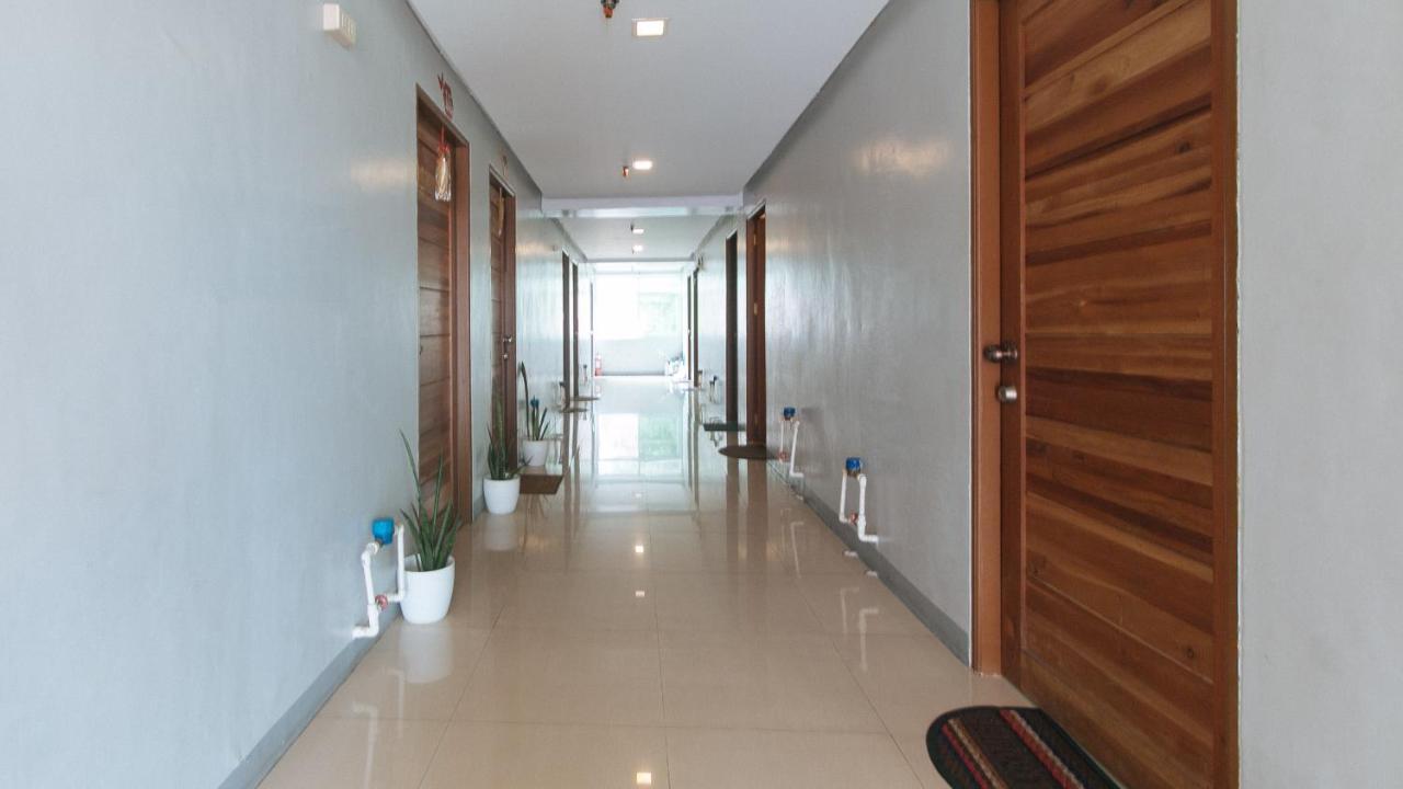 Budget Backpackers Transient House Near Naia By Reddoorz Pasay Eksteriør billede