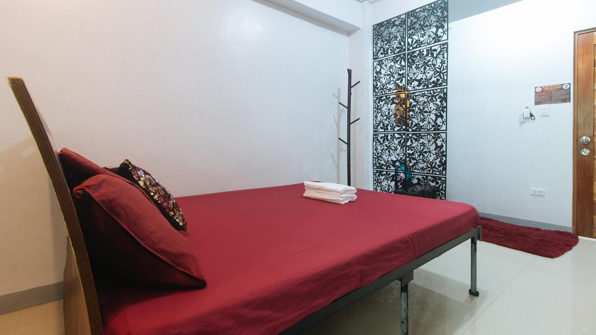 Budget Backpackers Transient House Near Naia By Reddoorz Pasay Eksteriør billede