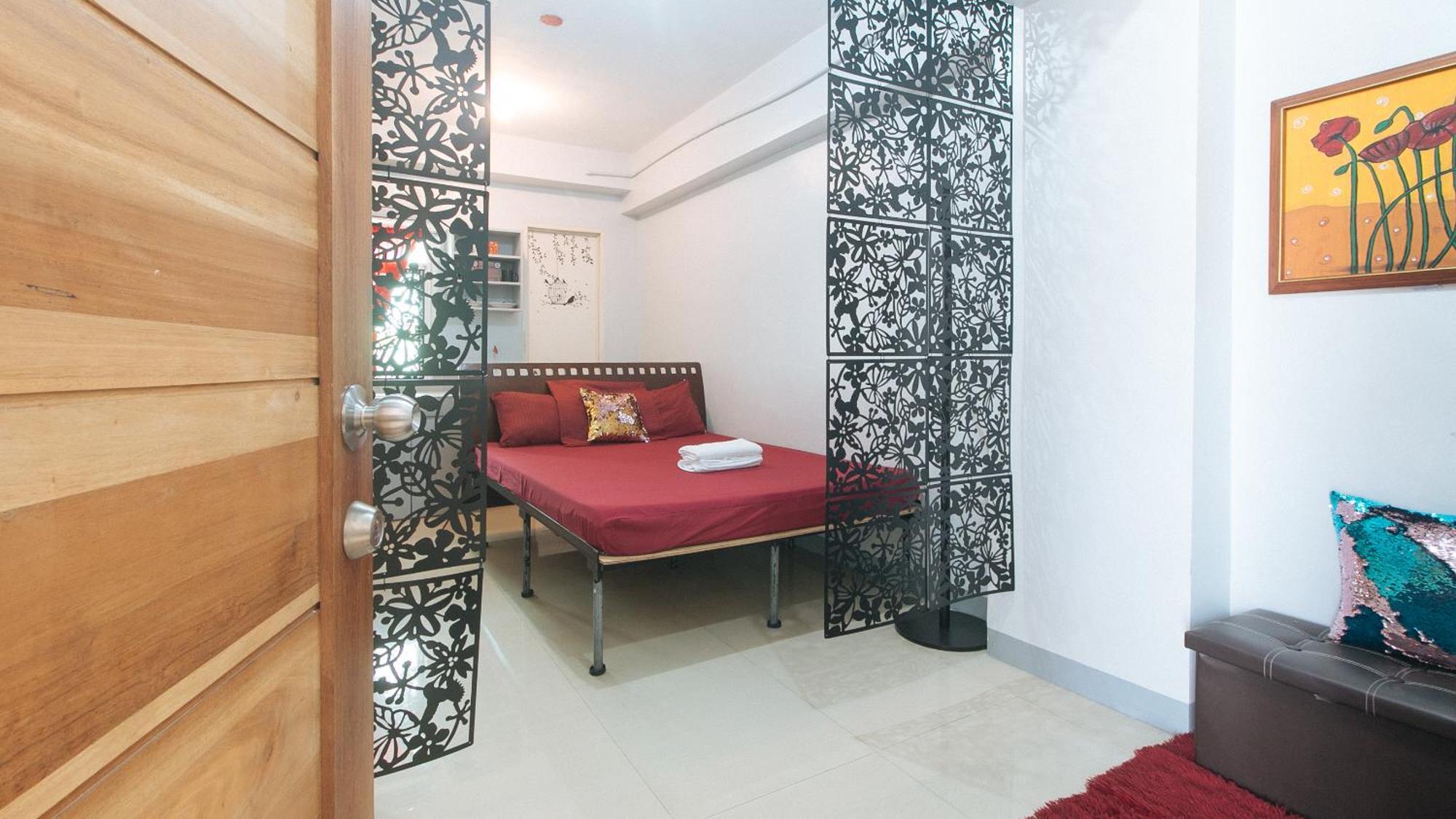Budget Backpackers Transient House Near Naia By Reddoorz Pasay Eksteriør billede